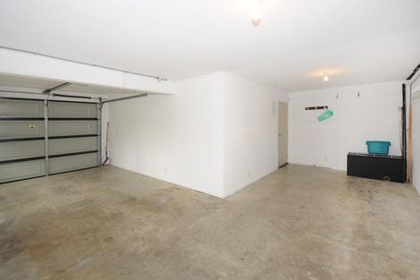 Photo of property in 25 Alanbrooke Place, Karori, Wellington, 6012