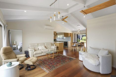 Photo of property in 239a Bellevue Road, Bellevue, Tauranga, 3110