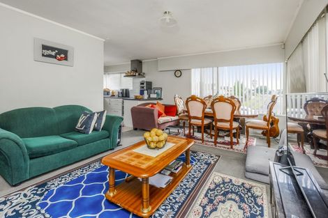 Photo of property in 1/28 Sharland Avenue, Manurewa, Auckland, 2102