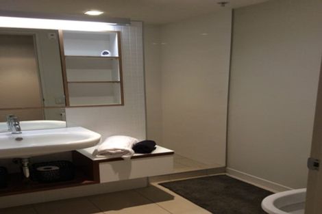 Photo of property in Piermont Apartments, 1b/82 Cable Street, Te Aro, Wellington, 6011