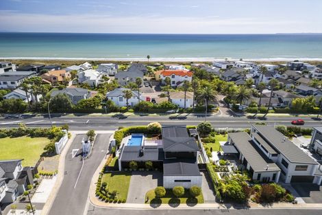Photo of property in 2 Oceania Sands Way, Papamoa Beach, Papamoa, 3118