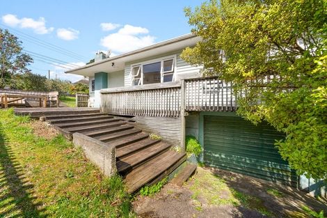 Photo of property in 130 Brooklands Road, Brooklands, New Plymouth, 4310