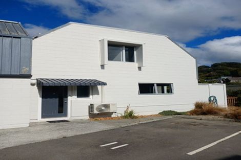 Photo of property in Paddington Apartments, 11/15 Mckinley Crescent, Brooklyn, Wellington, 6021