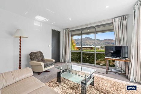 Photo of property in 3 Clearview Street, Wanaka, 9305