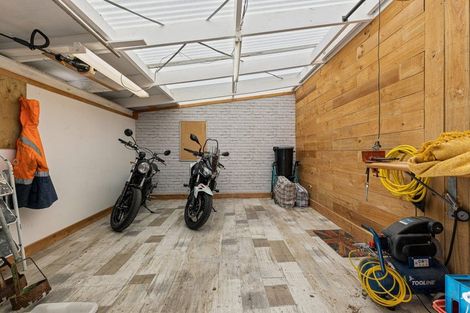 Photo of property in 2/26 Forest Hill Road, Henderson, Auckland, 0612