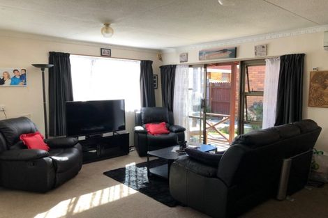 Photo of property in 9e Tay Street, Mosgiel, 9024