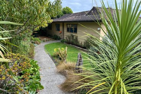 Photo of property in 42 Coroglen Avenue, Birkenhead, Auckland, 0626