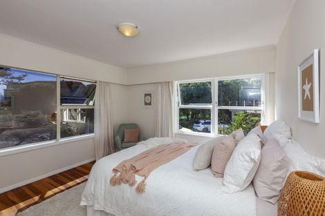 Photo of property in 9b The Esplanade, Raumati South, Paraparaumu, 5032