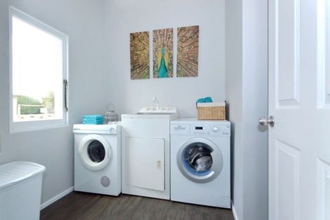 Photo of property in 23 Robertson Street, Richmond, Invercargill, 9810