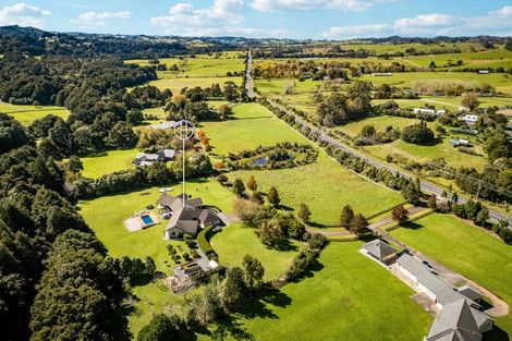 Photo of property in 131b Waitoki Road, Waitoki, Kaukapakapa, 0871