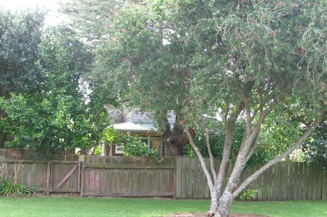 Photo of property in 31 Dawn Avenue, Hahei, Whitianga, 3591