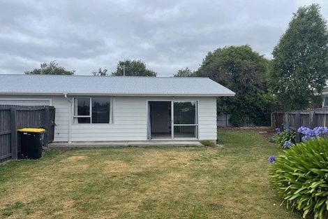 Photo of property in 9b Collingwood Place, Rangiora, 7400