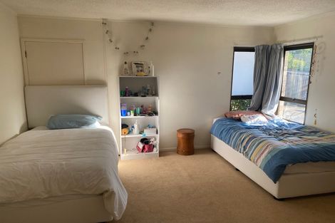 Photo of property in 2/59a Norwood Road, Bayswater, Auckland, 0622