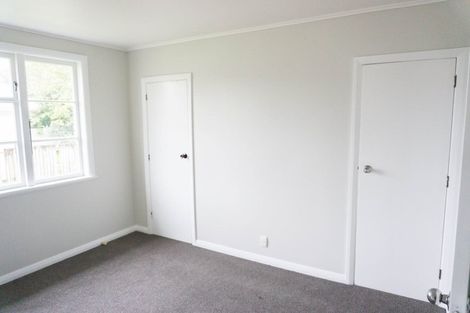 Photo of property in 36 Crewe Crescent, Hokowhitu, Palmerston North, 4410