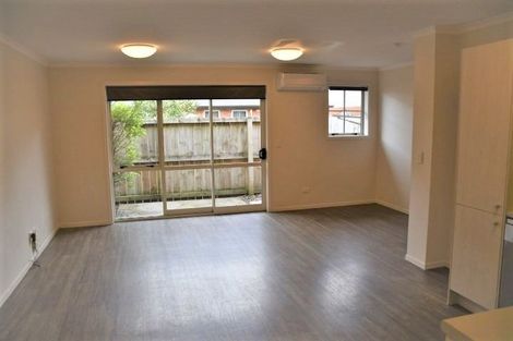 Photo of property in 4 Chiefs Court, Hamilton East, Hamilton, 3216