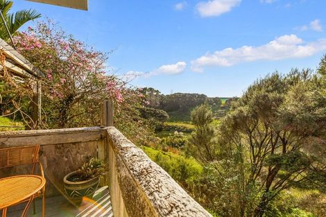 Photo of property in 70 Mahana Road, Waimauku, 0881