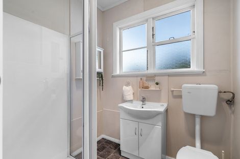 Photo of property in 16 Lockerbie Street, Turnbull Thomson Park, Invercargill, 9810