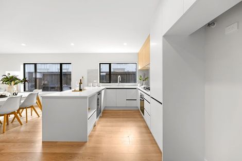 Photo of property in 60 Overton Street, Rototuna North, 3210
