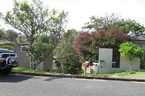 Photo of property in 12 Parr Terrace, Castor Bay, Auckland, 0620