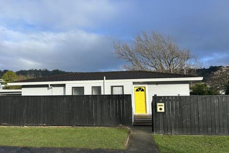 Photo of property in 12 Kennedy Grove, Stokes Valley, Lower Hutt, 5019