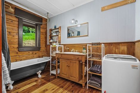 Photo of property in 329 Vinegar Hill Road, Kauri, 0185