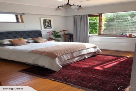 Photo of property in 39 Renfrew Avenue, Sandringham, Auckland, 1041