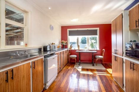 Photo of property in 2752 Lake Ferry Road, Pirinoa, Featherston, 5772