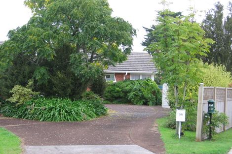 Photo of property in 35 Swan Crescent, Pakuranga, Auckland, 2010