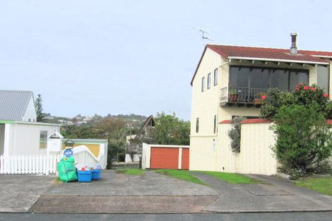 Photo of property in 48 Rosario Crescent, Red Beach, 0932