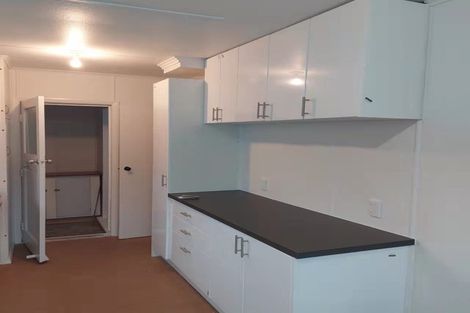 Photo of property in 28 Durham Street, Cannons Creek, Porirua, 5024