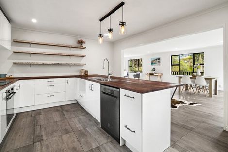 Photo of property in 11 Chelivode Street, Waitati, 9085