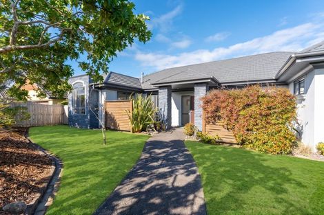 Photo of property in 15 Solan Drive, Waimauku, 0812