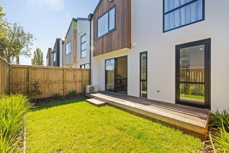 Photo of property in 4/28 Deloraine Street, Somerfield, Christchurch, 8024