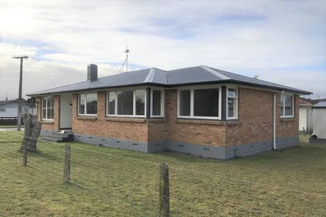 Photo of property in 2 Fergusson Street, Huntly, 3700