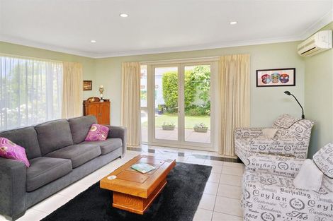 Photo of property in 9 Gibbs Drive, Woodend, 7610