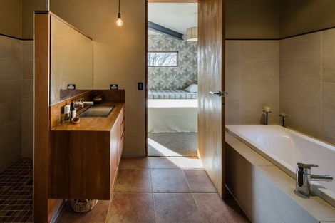 Photo of property in 30 Thornton Road, Cambridge, 3434