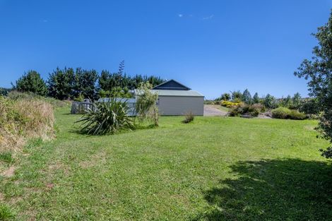 Photo of property in 75 Strathnaver Drive, Waikawa Beach, Levin, 5573