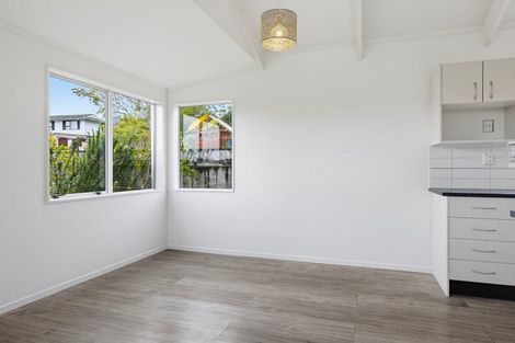 Photo of property in 17 Tui Grove, Paihia, 0200