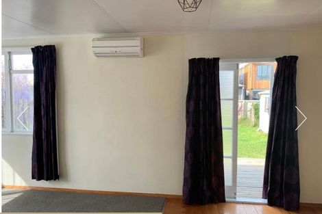 Photo of property in 22 Arimu Road, Papakura, 2110