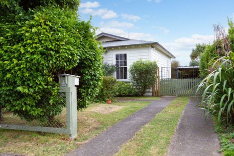 Photo of property in 3 Atkinson Street, Woodville, 4920