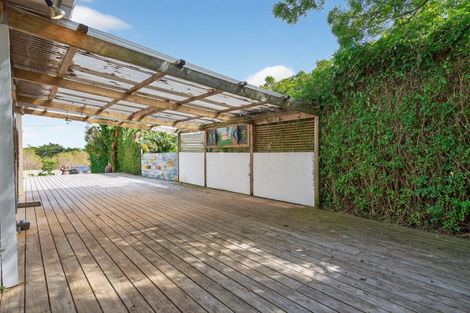 Photo of property in 49 Petley Road, Paparoa, 0571