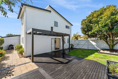 Photo of property in 216a Dickson Road, Papamoa Beach, Papamoa, 3118