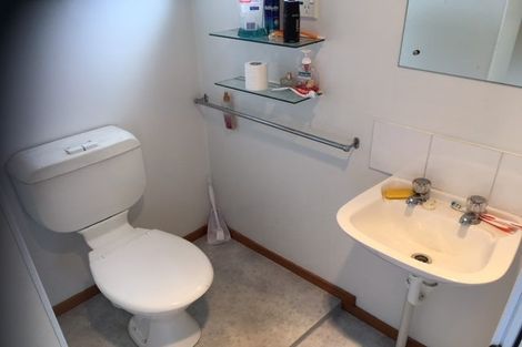 Photo of property in 32a Avalon Crescent, Avalon, Lower Hutt, 5011