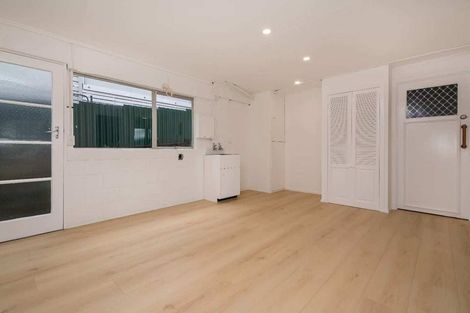 Photo of property in 2/1 Rahiri Road, Mount Eden, Auckland, 1024