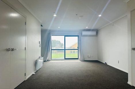 Photo of property in 2/8 Kerrs Road, Wiri, Auckland, 2104