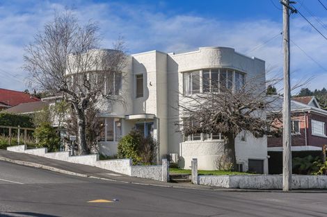 Photo of property in 90 Signal Hill Road, Opoho, Dunedin, 9010