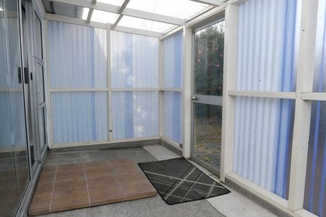 Photo of property in 166a Arawhata Road, Paraparaumu, 5032