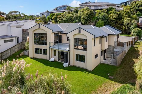 Photo of property in 26 Port Lane, Whitby, Porirua, 5024