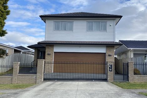 Photo of property in 1a Borrowdace Avenue, Botany Downs, Auckland, 2010