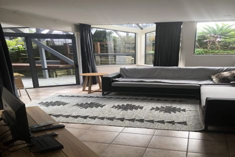 Photo of property in 45 Mana View Road, Paremata, Porirua, 5026